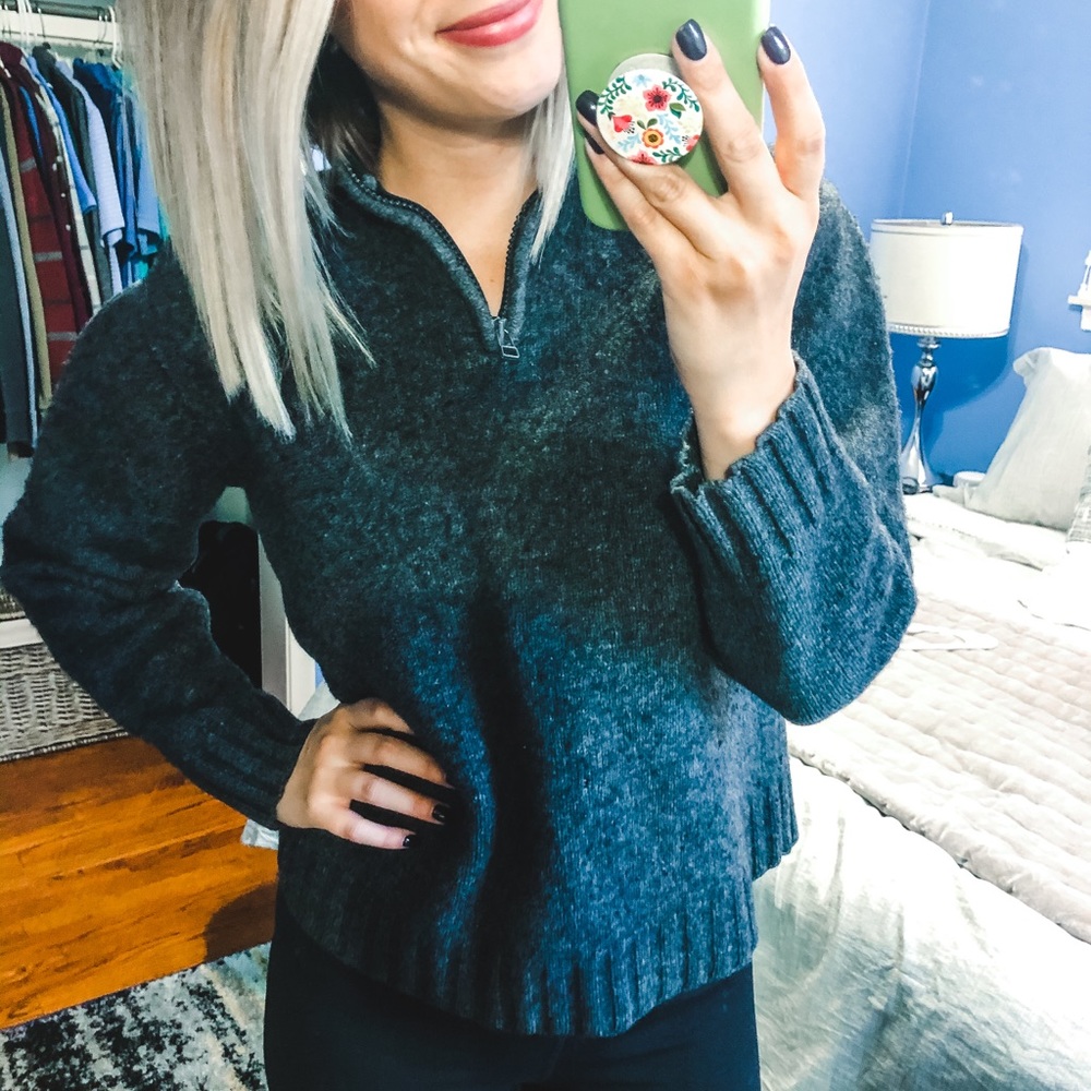 GAP Wool Pullover Small